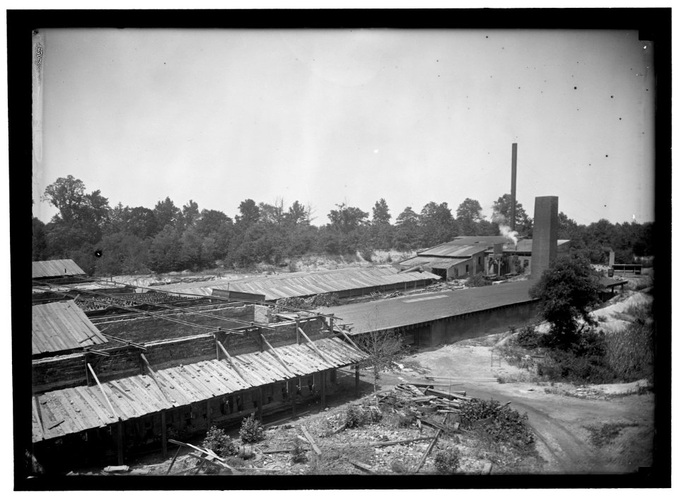 BRICK YARD NEAR MOUNT VERNON, VA. LCCN2016866650