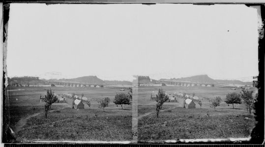 Bridge across Tennessee River at Chattanooga - NARA - 524993
