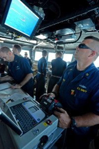 Bridge of the USS Sirocco (PC 6) 140316-N-LO156-037