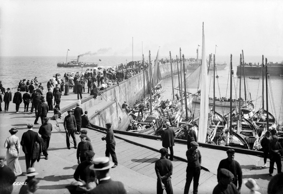 Bridlington harbour, Yorkshire. RMG G03292