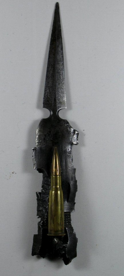 Brieföffner aus einem Granatsplitter mit Patrone von Friedrich Ferstl (1893-1974), item 1