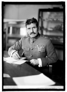 Brig. Gen'l A.A. Fries, 11-17-20 LCCN2016844798