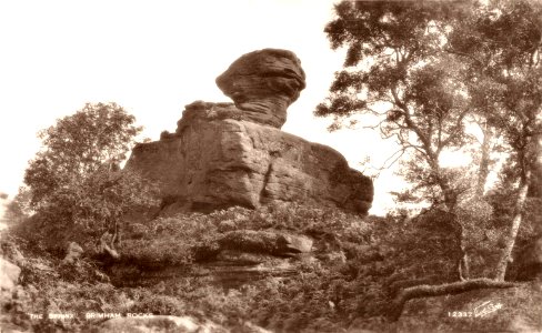 Brimham Rocks - vintage postcard (32)
