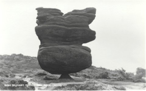 Brimham Rocks - vintage postcard (8) 001