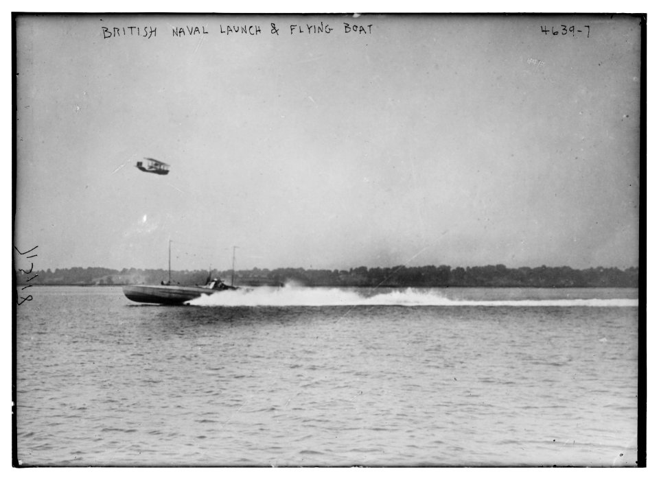 British naval launch & flying boat LCCN2014719487