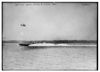 British naval launch & flying boat LCCN2014719487