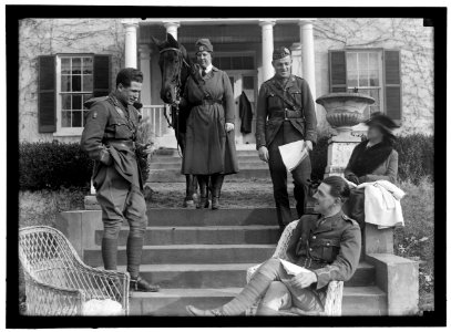 BRITISH SOLDIERS LCCN2016868759