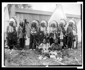 Chief Yellow Hair and council LCCN2003652769