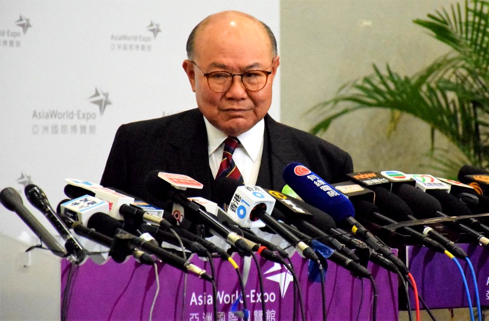 Chief-executive-election-candidates-last-debate-5