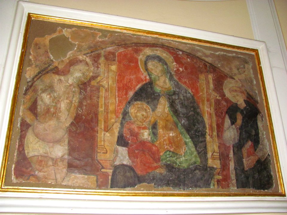 Chiesa di Maria Santissima Annunziata Affresco Madonna della Consolazione SIANO SA dicembre 2010