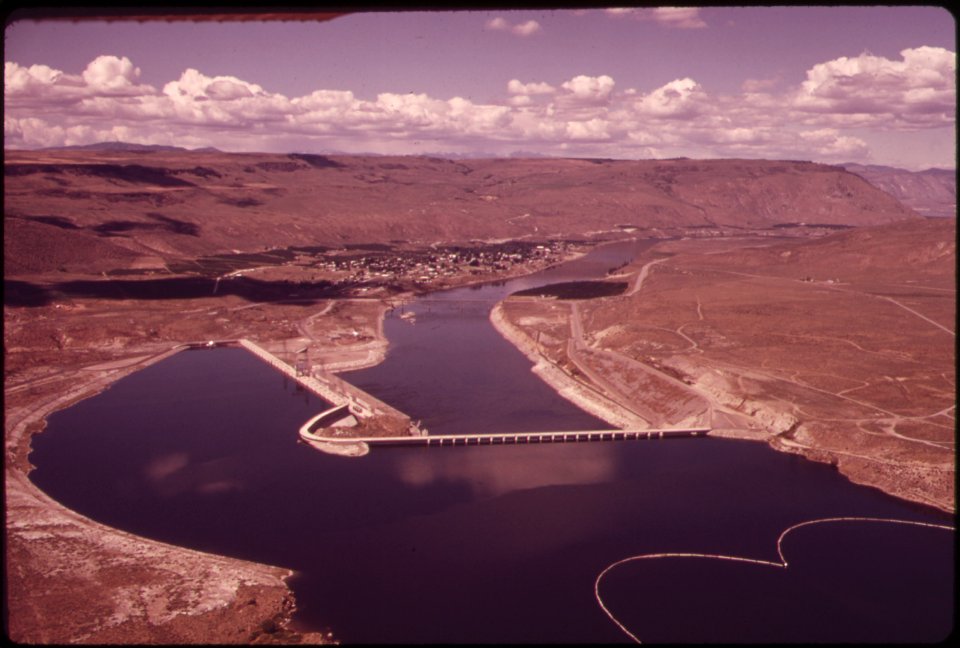Chief-joseph-dam-on-the-upper-columbia-river-051973 4271561999 o