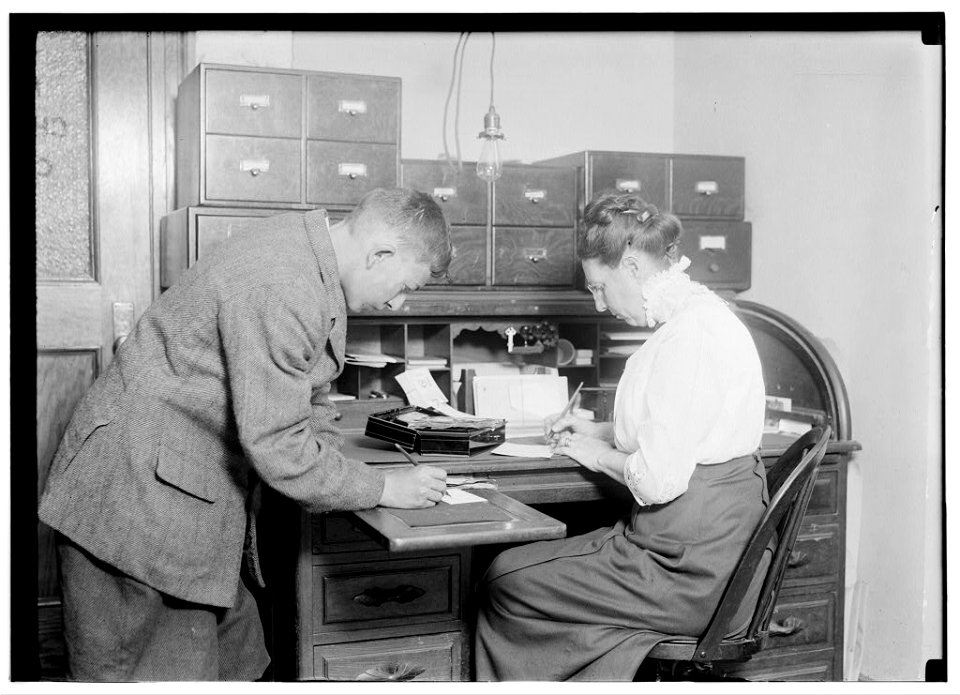 Child Labor Scholarship. Boy securing his weekly allowance from the New York Child Labor Committee, that permits his parents in school. June 1913. LOC nclc.05516