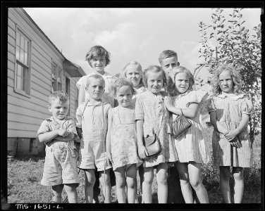 Children of miners. Koppers Coal Divison, Kopperston Mine, Kopperston, Wyoming County, West Virginia. - NARA - 540892