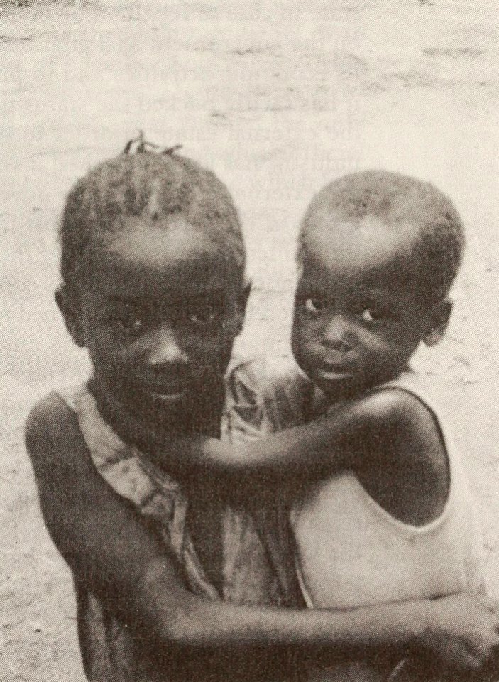 Children, Equateur Region
