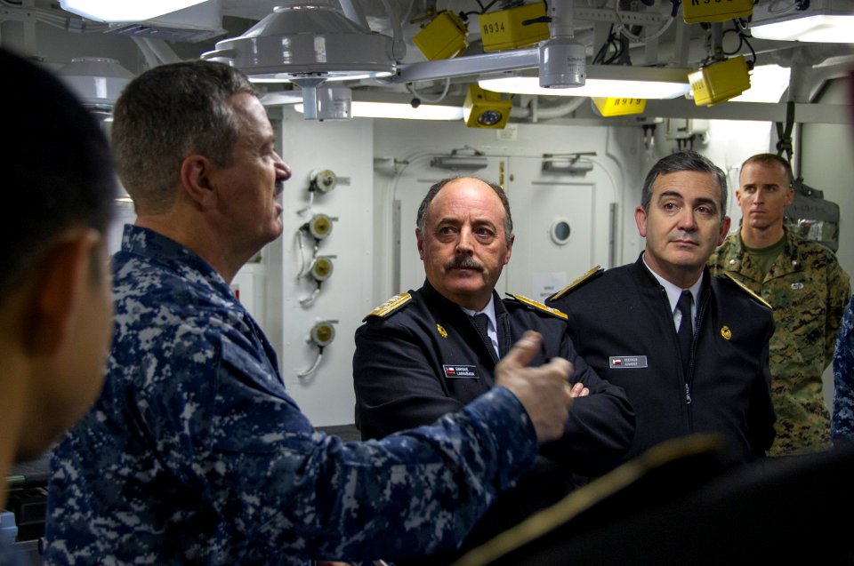 Chilean distinguished visitors aboard USS America 140823-N-MZ309-008