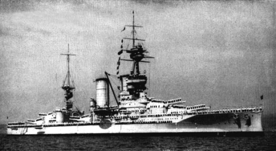 Chilean battleship Almirante Latorre in 1948
