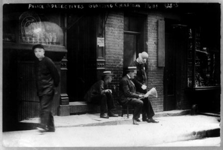 Chinatown, N.Y.C. - police and detectives guarding Chinatown, July 6, 1909 LCCN2001704348