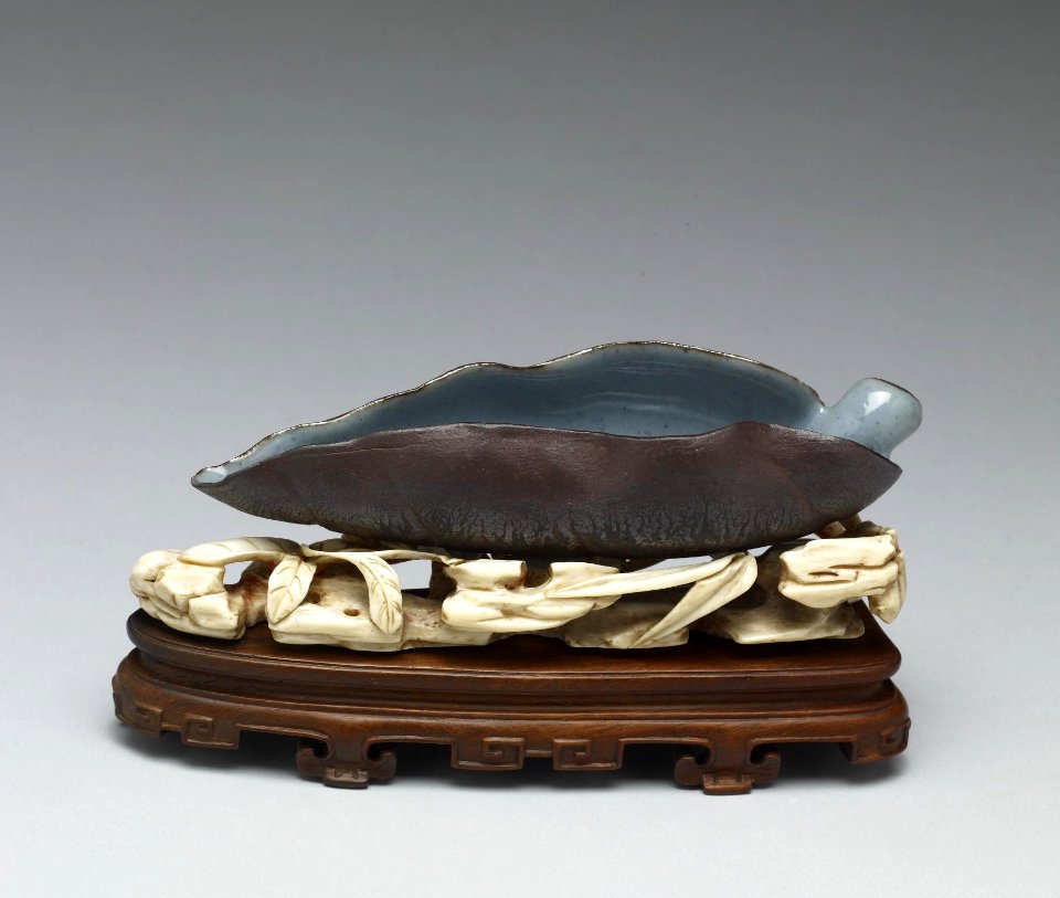 Chinese - Brushwasher in the Form of a Leaf - Walters 491212 - Side B