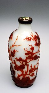 Chinese - Bottle with Bamboo and Flowers - Walters 47685