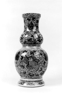 Chinese - Double-Gourd-Shaped Vase - Walters 491648 - View B photo