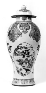 Chinese - Mantle Garniture - Walters 492113