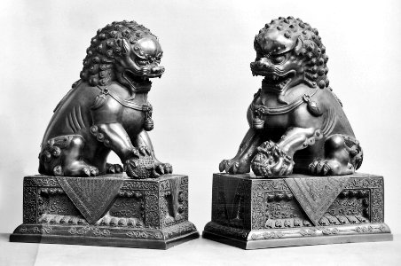 Chinese - Pair of Lions - Walters 542187, 542190