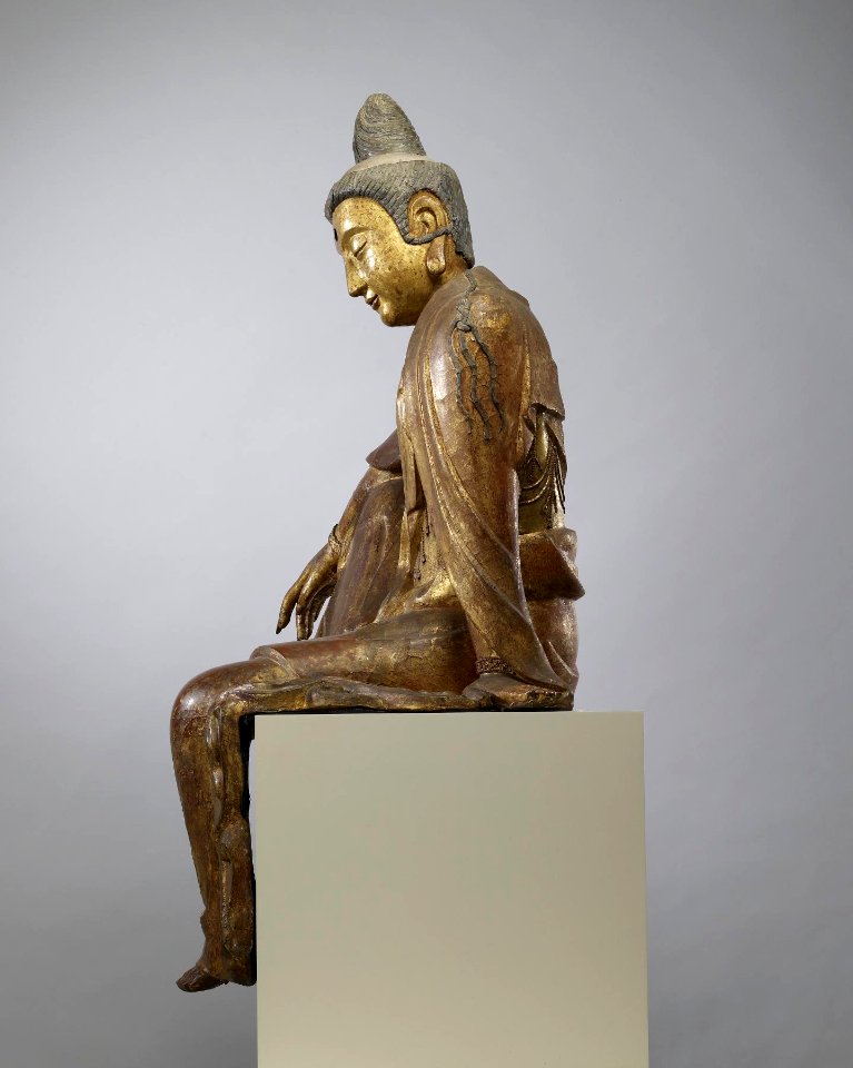 Chinese - Seated Guanyin (Kuan-yin) Bodhisattva - Walters 25256 - Left Side