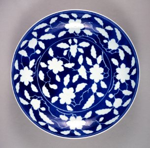 Chinese - Plate - Walters 492591 - Interior photo