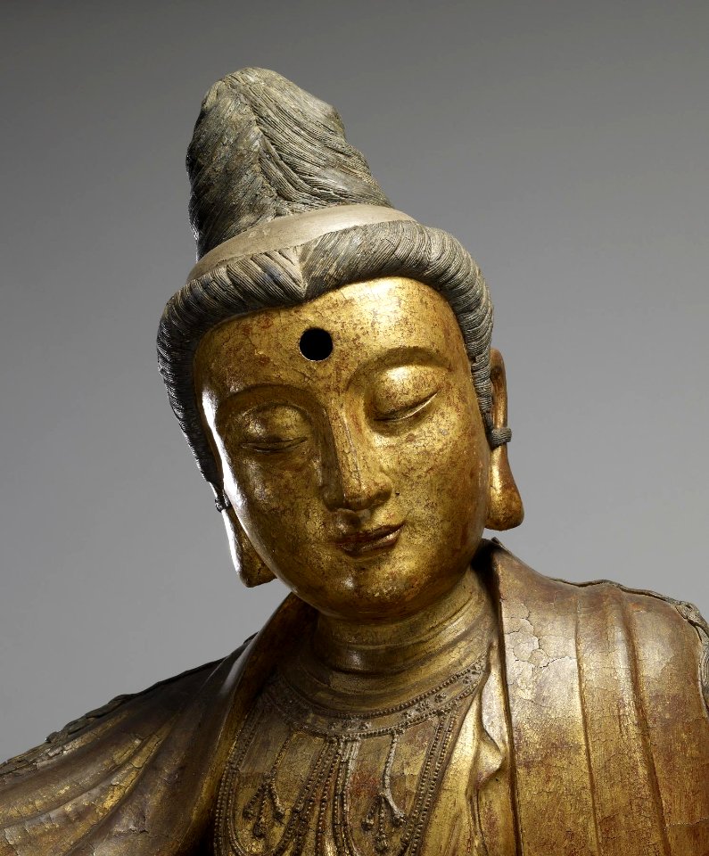 Chinese - Seated Guanyin (Kuan-yin) Bodhisattva - Walters 25256 - Detail A