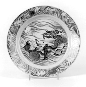 Chinese - Plate with a Dragon - Walters 491283 photo