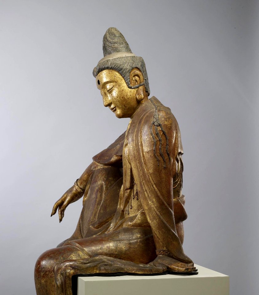 Chinese - Seated Guanyin (Kuan-yin) Bodhisattva - Walters 25256 - Detail F