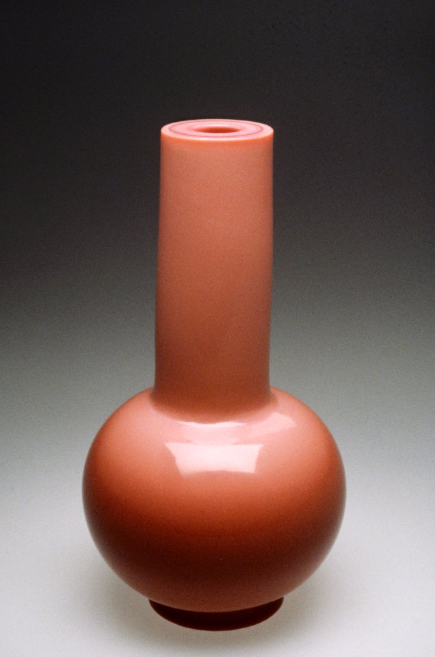 Chinese - Tall-Necked Vase - Walters 47702