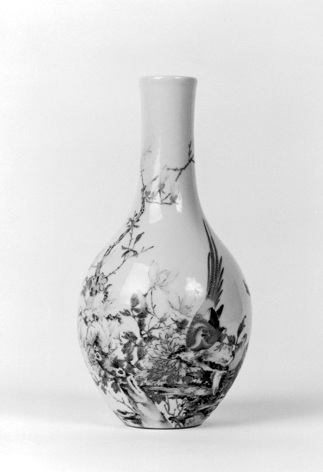 Chinese - Vase with Pheasants and Flowers - Walters 491123 - Side B