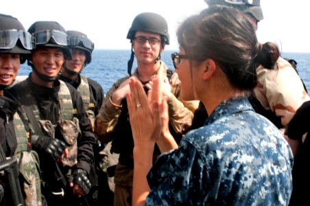 Chinese boarding party on a joint exercise -c