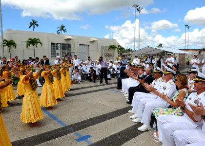 Chinese ships visit Pearl Harbor-Hickam 130906-N-ZK021-010