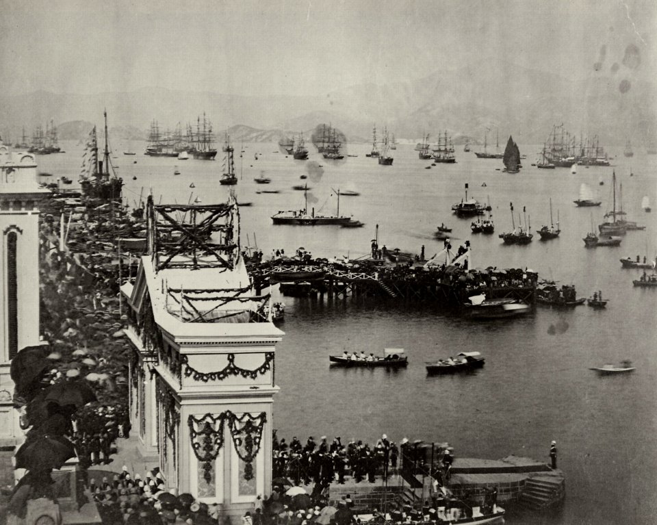 Chinesischer Photograph um 1872 - Feierlichkeiten zur Ankunft des Herzogs von Edinburgh, Hong Kong (Zeno Fotografie)