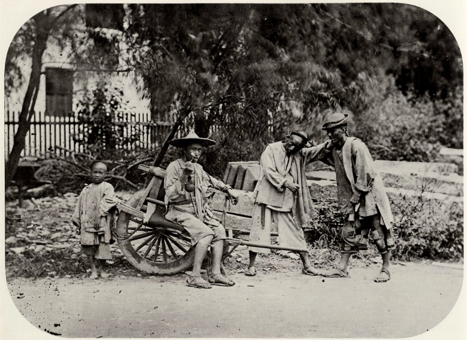 Chinesischer Photograph um 1875 - Für die Kamera ausraubend (Zeno Fotografie)