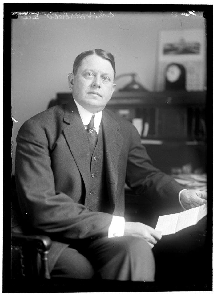 CHIPERFIELD, BURNETT MITCHELL. REP. FROM ILLINOIS, 1915-1917 LCCN2016866876