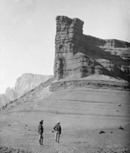 CHOCOLATE BUTTE NEAR MOUTH OF THE PARIA, ARIZONA - NARA - 524346 (cropped)