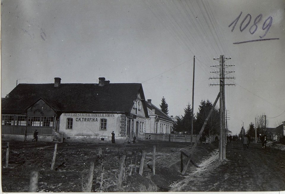 Chodorow, Kaiser Wilhelmstrasse mit Hotel Teichmann. (BildID 15729409)