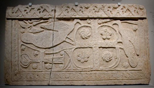 Choir screen plaque with peacocks AMI