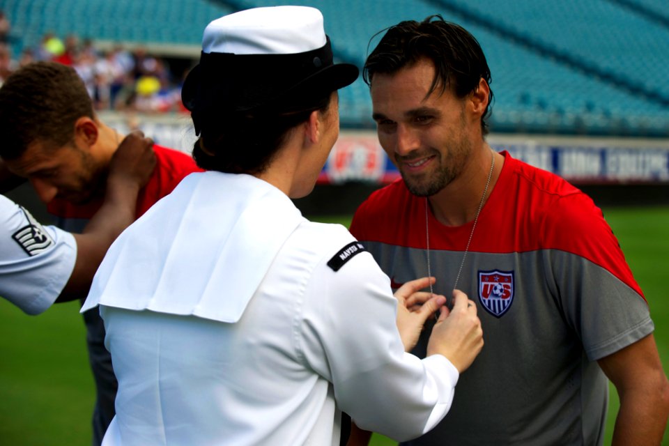 Chris Wondolowski with dog tag USMNT 2014