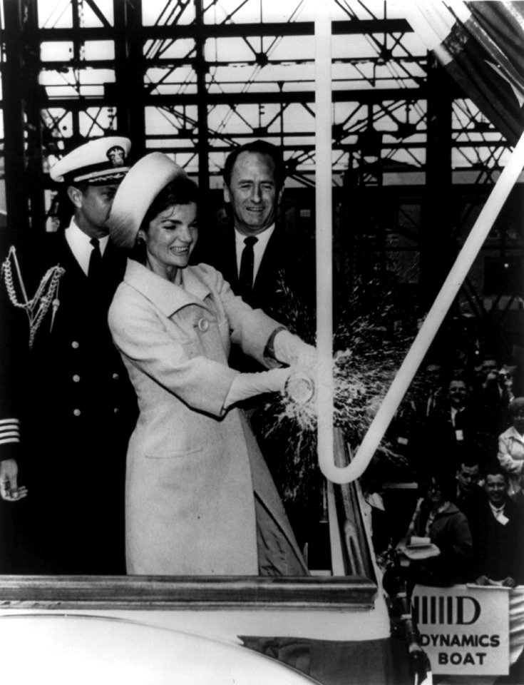 Christening of USS LAFAYETTE by Jacqueline Kennedy cph.3b31913