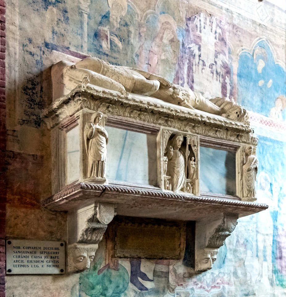 Church of the Eremitani (Padua) - Interior - Tomb of Ilario Sanguinacci