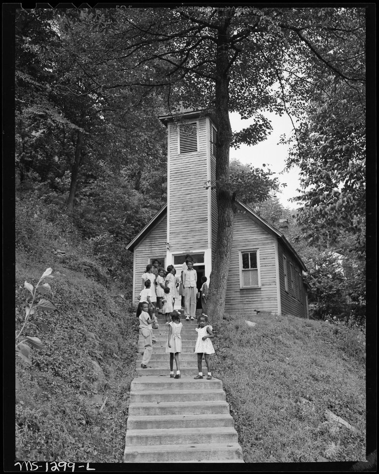 Church, the building was donated by company. Kingston Pocahontas Coal Company, Warwick Mine, Welch, McDowell County... - NARA - 540773