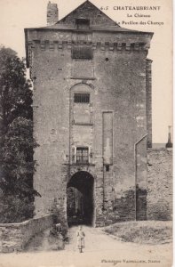 Châteaubriant - Pavillon des Champs (CP Vasselier)