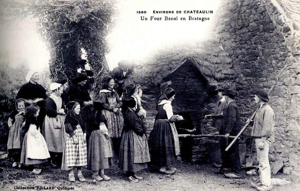 Châteaulin Four banal Villard