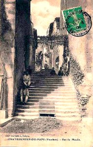 Châteauneuf-du-Pape Rue du Moulin