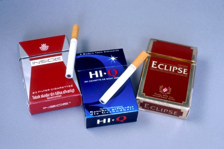 Cigarette packs (1)