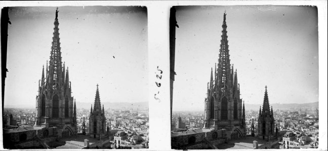 Cimbori i agulla de la catedral de Barcelona